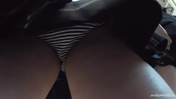 [upskirt1534 upside-down shooting JK] Chile decoy and thighs erotic JK that can be taken black and white striped P 11th image