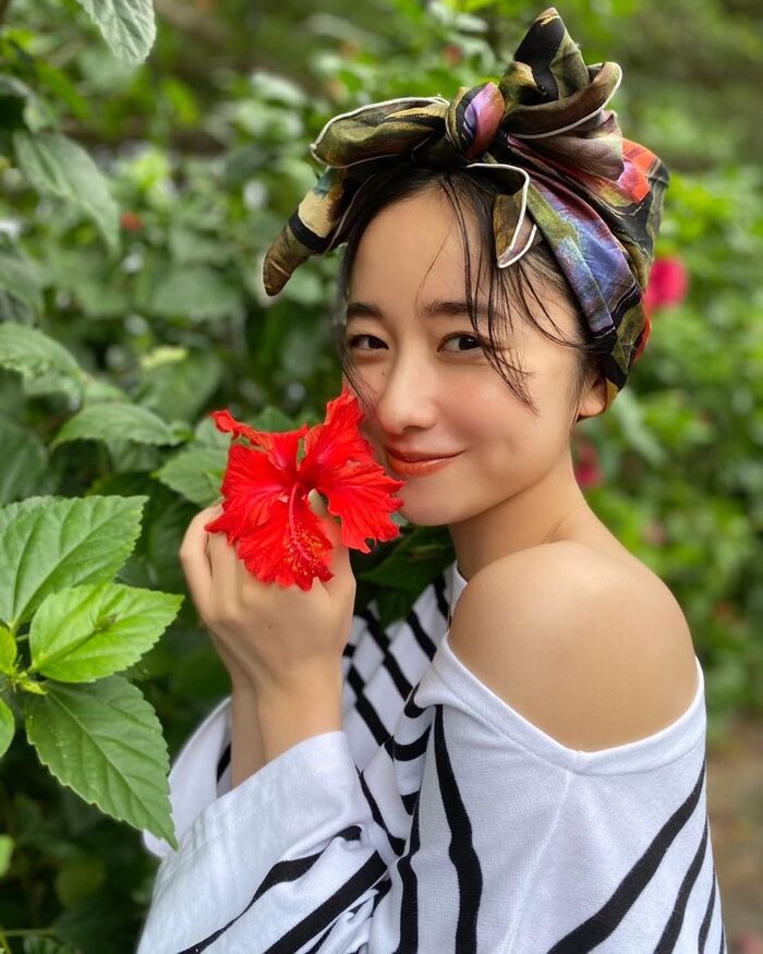 Mayu Hotta latest gravure images 78 photos 71th image