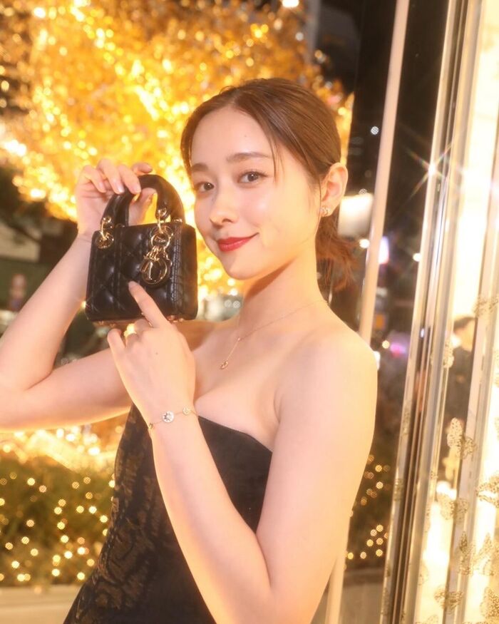 Mayu Hotta latest gravure images 78 photos 76th image