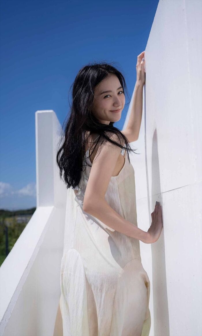 Takada Riho 高田里穂 3th image