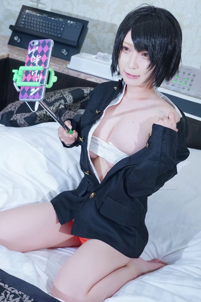 Erotic images of girls dressed as men 7th image