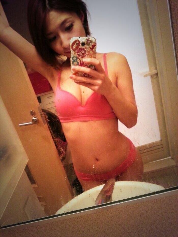 Naughty figure reflected in the mirror wwwwww 13th image