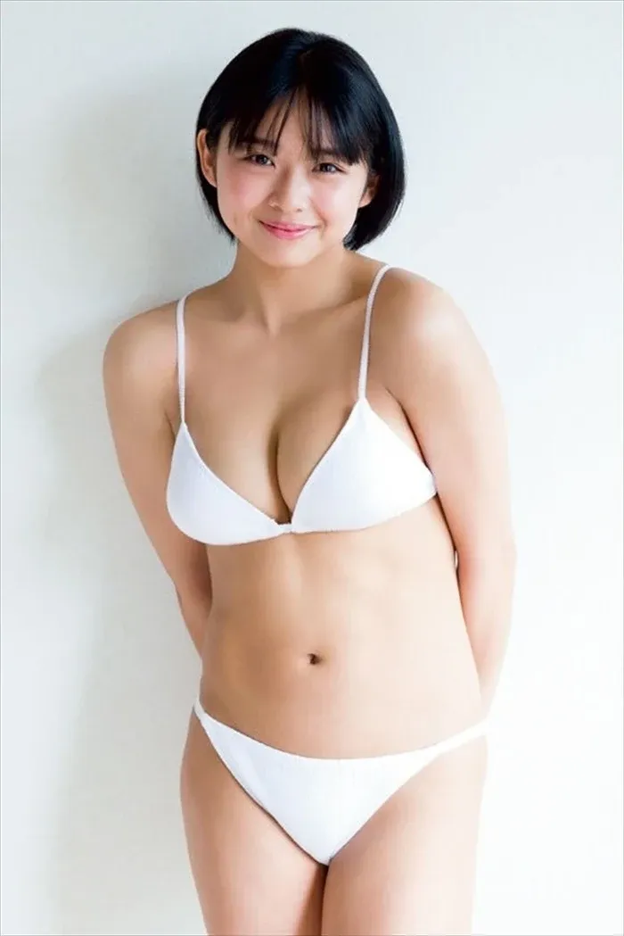 Erotic images of Kuwashima sea sky. Short cut beauty busty boobs swimsuit 85th image