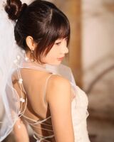 漂亮姊姊「Nimo尼莫」外型可甜可鹽可性感 身材curve超惹火 (10P)
