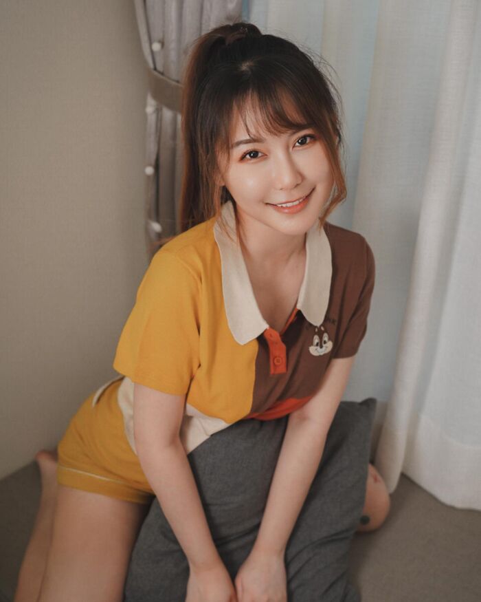 氣質女孩「陳樂樂」曼妙身材太吸い睛 酥胸養眼到極點 (10P) 10th image