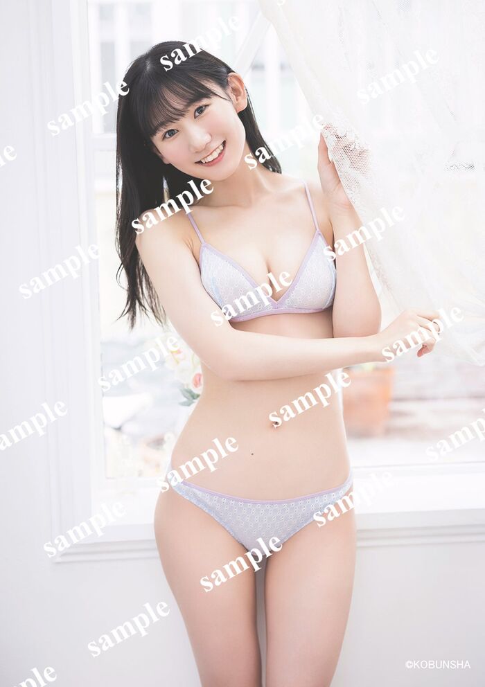 【画像】NGT48佐藤海里ちゃん、水着グラビアで極上のスタイルを見せるwwwwwwwくびれと腰つきがセクシーな全身ショットを披露！！！ 8th image