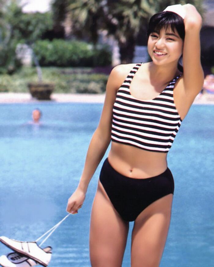 Tomoko Yamaguchi 31 gravure swimsuit images 17th image