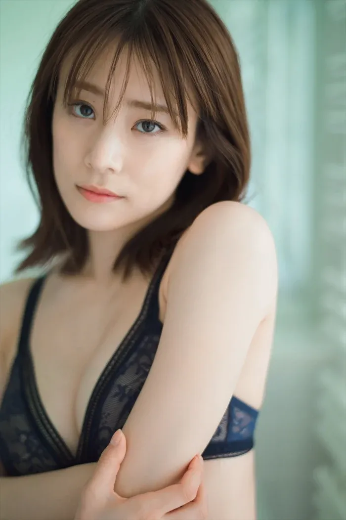 Erotic image of Minami Fukuoka. Rike beauty's ass crack big boobs swimsuit 53th image