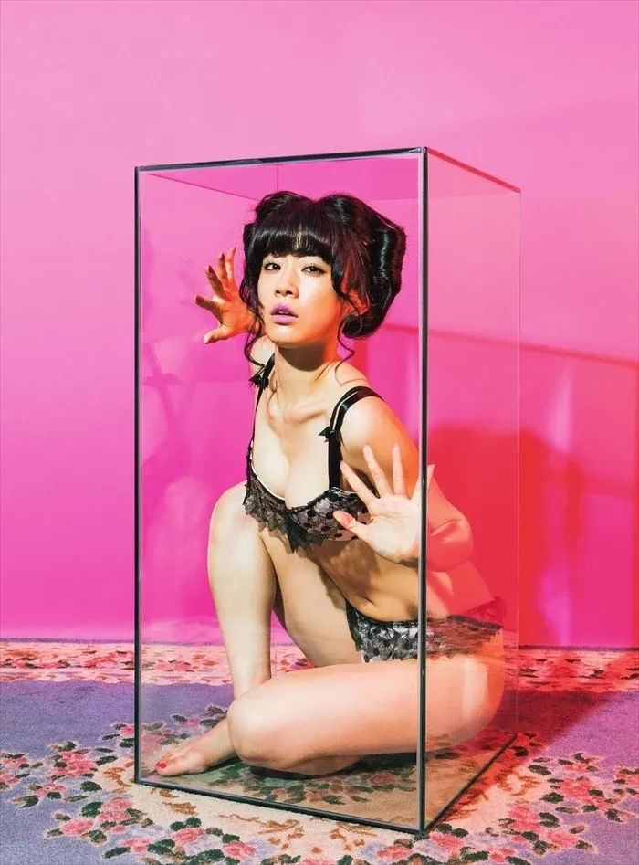 Erotic image of Minami Fukuoka. Rike beauty's ass crack big boobs swimsuit 62th image