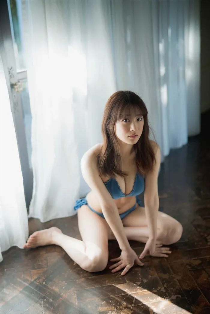 Erotic image of Minami Fukuoka. Rike beauty's ass crack big boobs swimsuit 90th image