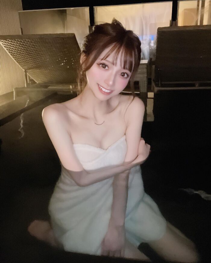 隠されても、ちょっぴり興奮してまう入浴中wwwwww 12th image