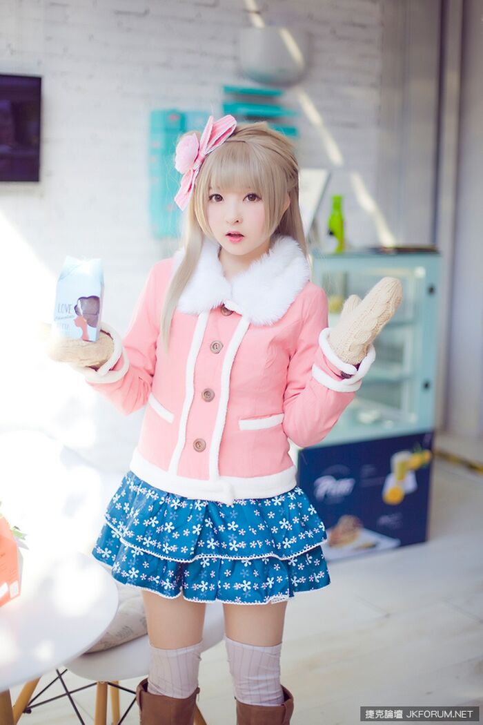嬌萌四川 coser 妹子 榮小兔頭 (Part II) (66P) 35th image