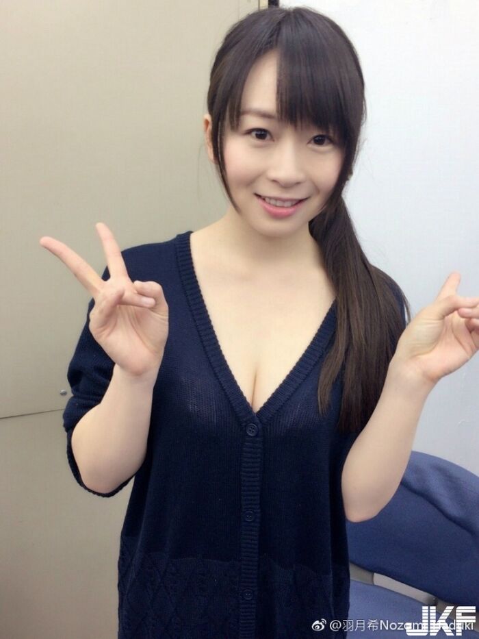 萌國小不點女優羽月希，清純臉E奶好想蹂躪她！ 10th image