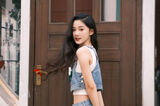 Denim suit yellow wall house - Shao Yuqi [set picture]