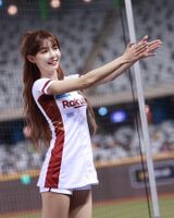 The cheerleading goddess "Yuri Chen Yirui" charming atmosphere makes fans fall in love! Eyes full of temptation (10P)