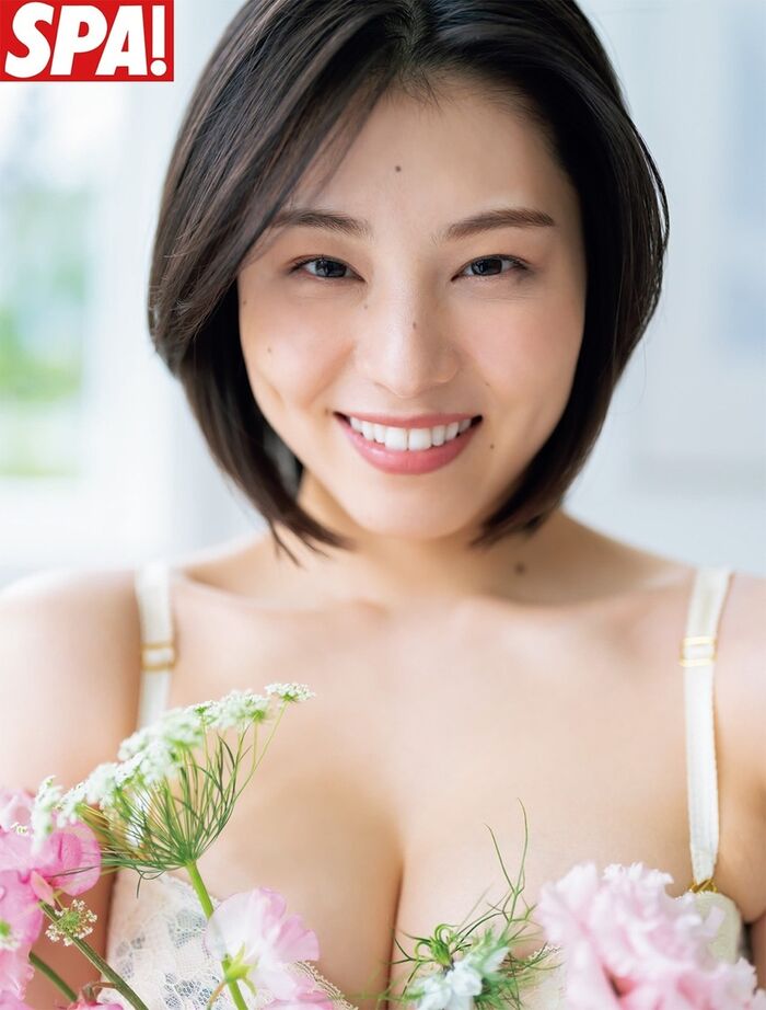 [Underwear image] Former Nogizaka46 is the largest exposure in history wwwwwwwwwww Iori Sagara, 1st photo book will be released! Lingerie swimsuit cut with bra straps removed are released in advance!! 46th image