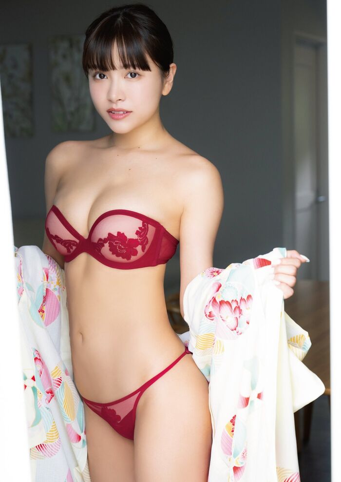Hijiri Suzuki's 'Summer Love and Water Splash', Monthly Entertainment September/October 2023 Combined Issue 3th image