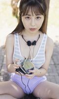 Not cute and sexy enough to make up! Summer idol Yuka Natsumi's hearty smile makes up for any imperfections!