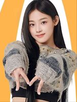 Singer ADOR Banner Women's Music Guild NewJeans Member--Mo Yuxin