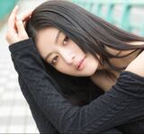 日本演員17歲的她在影視作品中獲得大眾的關注--吉田明里