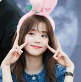 Korean Women's Artist, Singer YG Female Music Guild under the banner of YG Yang Raku Banner -- Kim Ji-so