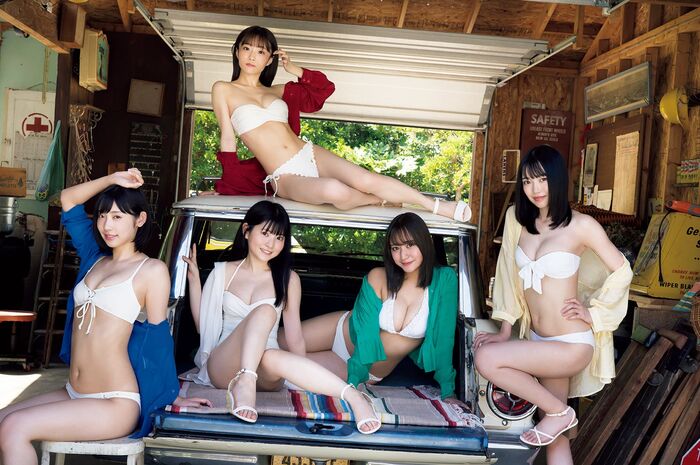 [Swimsuit image] Even though she is 145 cm tall, her idol with huge breasts is dangerous wwwwwwww Miyu Kishi, boldly releases her powerful bust in the latest gravure photo book!! 16th image