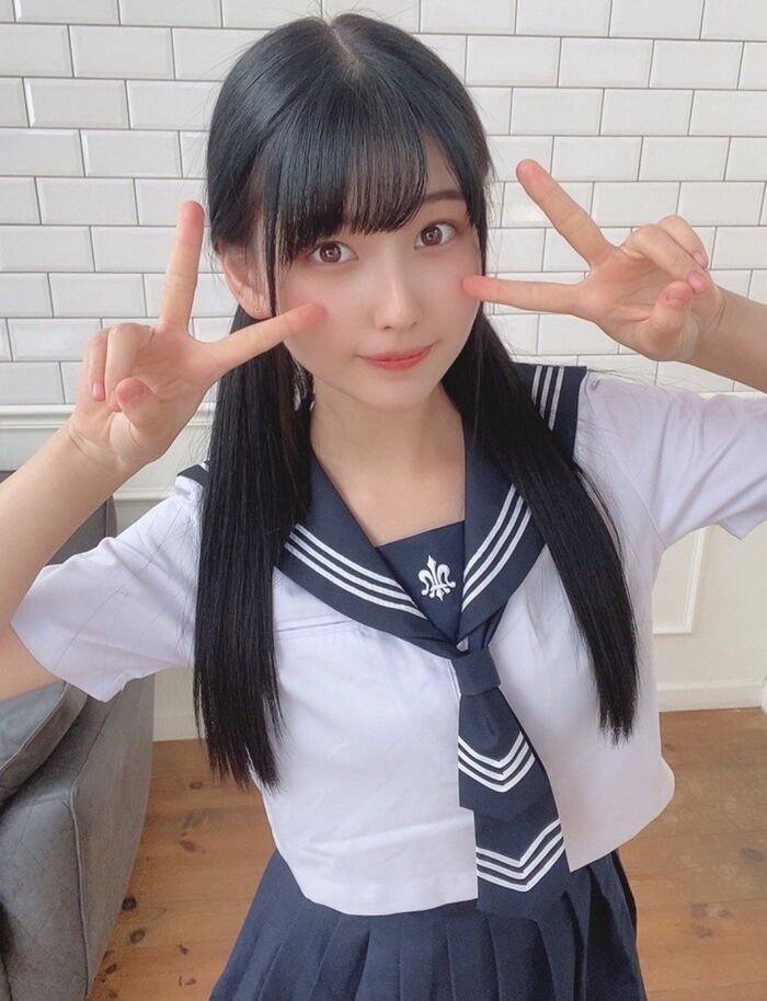 JK Uniform 就是真理! 18歲混血小船馬 「E奶巨breasts」temptation 滿滿:發育太逆天~森嶋あんり 2th image