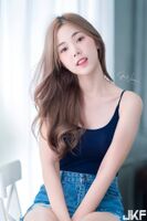 甜進人心的可愛女孩 讓小編看著螢幕都害羞了