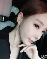 白皙清純大眼女孩 白皙美膚 美到讓人懷疑是不是畫出來的