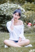 鄰家清純女孩 白嫩skin silk harmless eye god 看完好想疼愛她一輩子