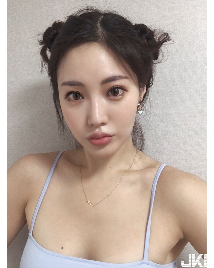 冷艷型韓妞 緊實copper體豐滿上圍 網:今晚別想跑! 3th image