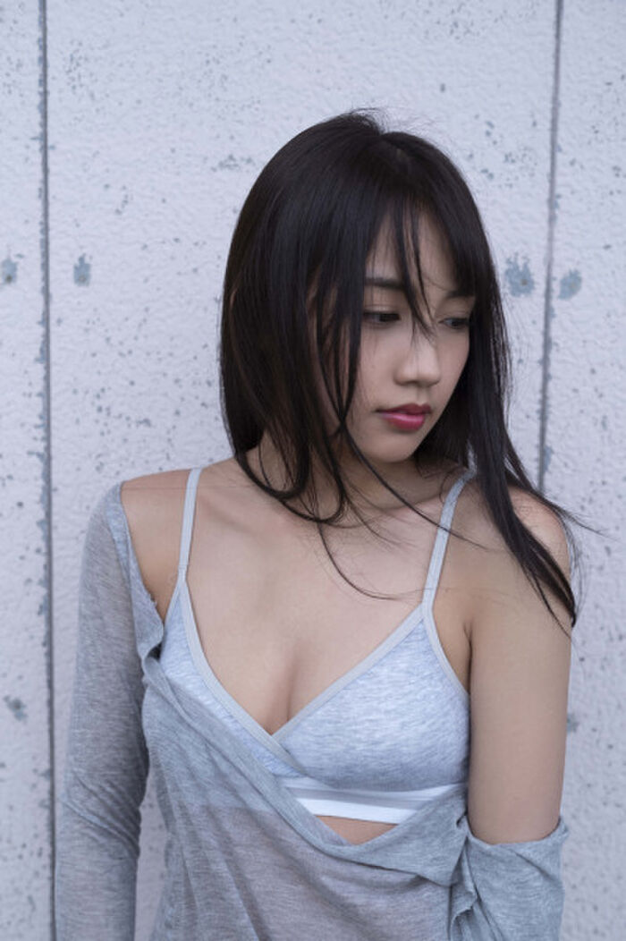 Hikari Kuroki was dropped from Sailor Moon due to a radical Jr idol DVD 3th image