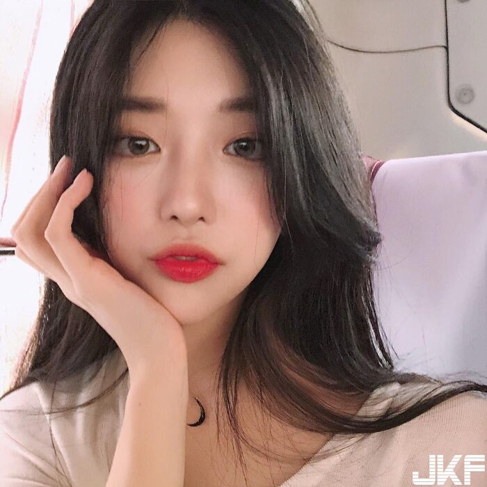 清新甜美韓妞 白皙肌silk加上迷人眼神 根本就是我的菜! 6th image