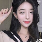 高冷乖巧型妹子 天使的臉蛋加上纖slim身材 好想把她帶回家!