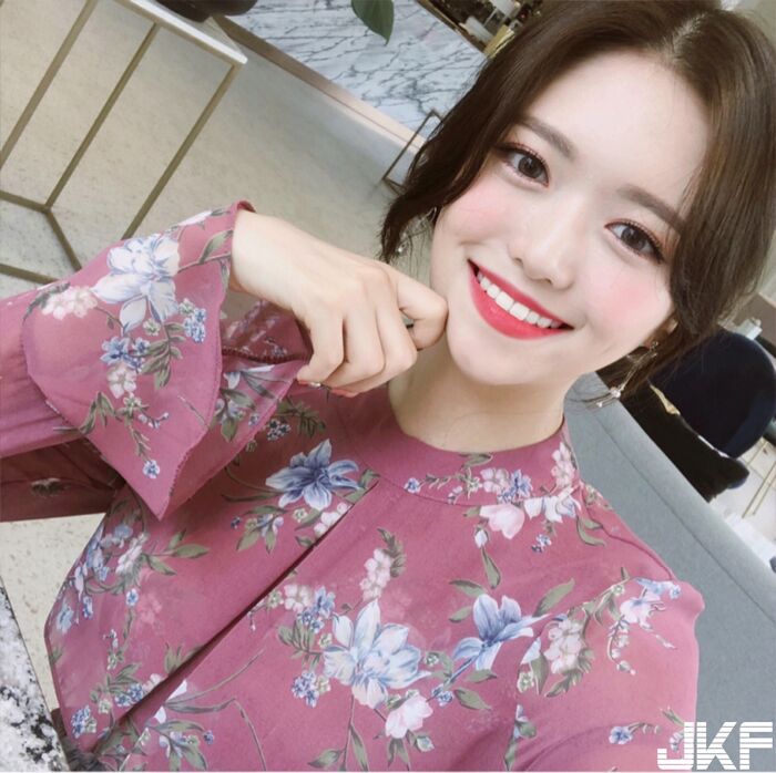 清純陽光少女 迷人笑容甜到長螞蟻 立馬去韓國找她! 10th image
