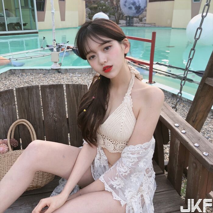 清純陽光少女 迷人笑容甜到長螞蟻 立馬去韓國找她! 7th image
