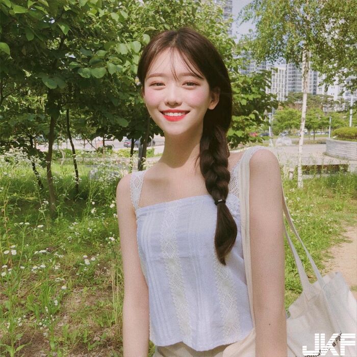 清純陽光少女 迷人笑容甜到長螞蟻 立馬去韓國找她! 8th image