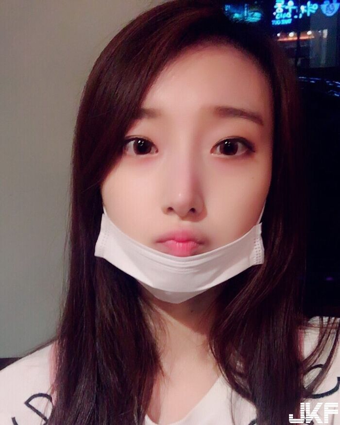 清純啦啦隊美女 「高顏值+迷人雙目」 我心小鹿亂撞好愛她! 5th image