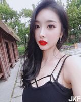 韓國高挑美人 胸前肉彈大份量好兇 簡直極品中的極品!