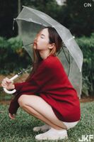 白皙氣質女孩 拍照角賣騷無極限! 網爆動:這個必須了解一下...