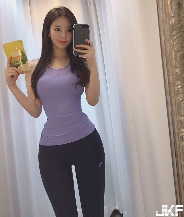 網店模特兒 玲瓏般迷人身材 +纖細小蠻waist 啊嘶~ 8th image