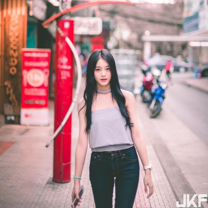 清純美少女 纖細身材顏質又高 迷人笑容更讓我直接戀愛了！ 5th image