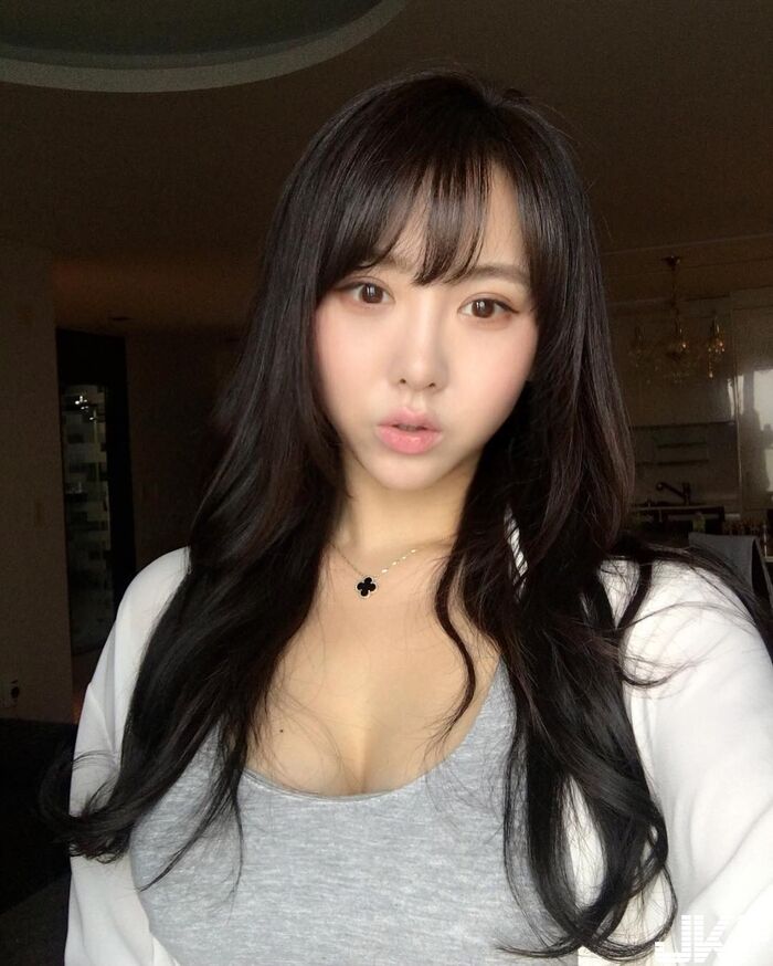 Han Guo Moe Sister Child Car Head Light Hibi Returnable Large White Skin Fatigue Snake Nose Blood 啦! 6th image