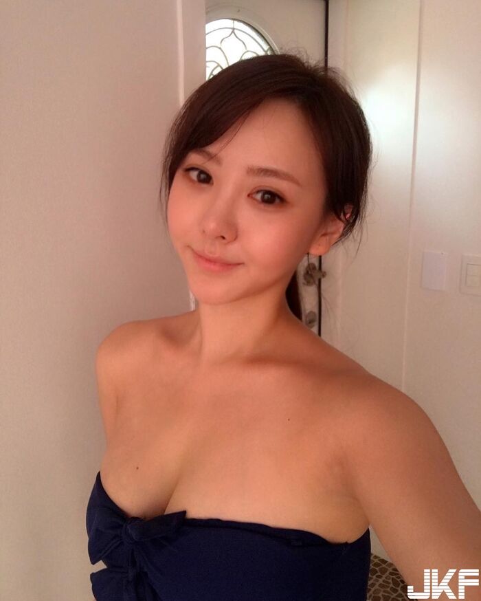 Han Guo Moe Sister Child Car Head Light Hibi Returnable Large White Skin Fatigue Snake Nose Blood 啦! 9th image