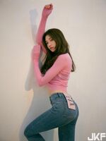 火辣beewaist beauty 模特牛仔褲