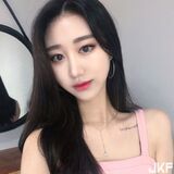 High-temperature beauty 火辣S 身材美腿更是迷人 Net: 好想把她帶回家!