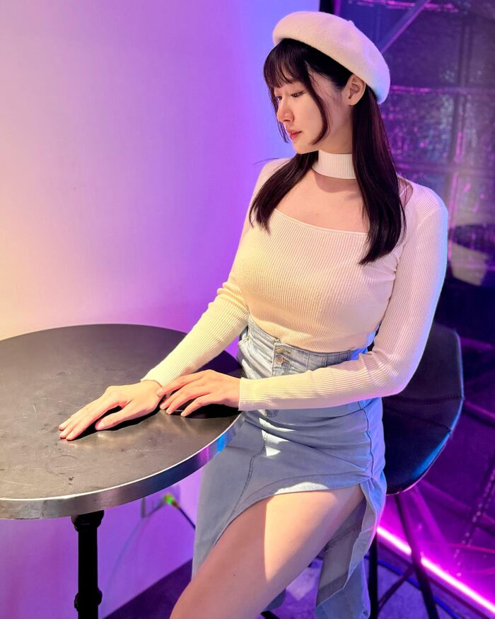 長腿美女「林茉晶」」好甜的誘惑！白皙銷魂視角無法承受 (10P) 8th image