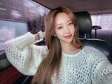 渾圓小麥奶一覽無遺 甜美火辣curve讓網友riot