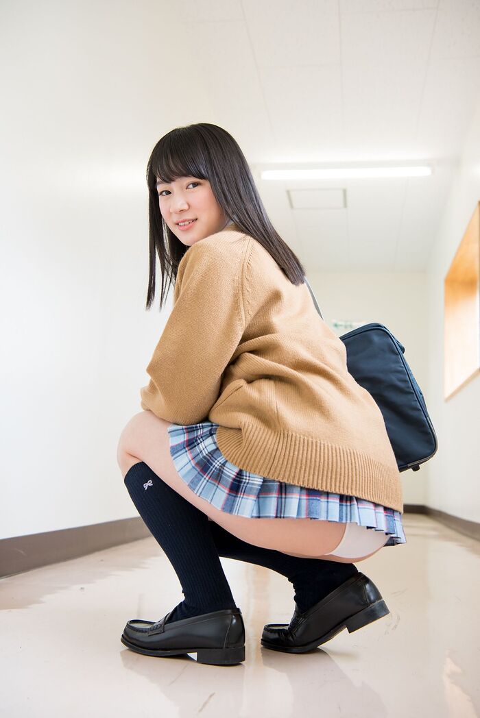 清純學生妹河村楓華 活潑甜美融化每人的心 23th image