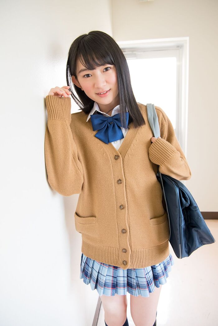 清純學生妹河村楓華 活潑甜美融化每人的心 9th image